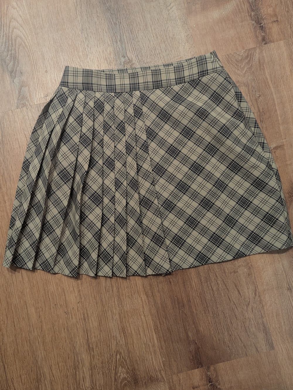 Lulu's Tan and Black Plaid Pleated Mini Skirt